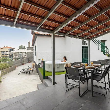 Serenity View By Your Key Ferienhaus