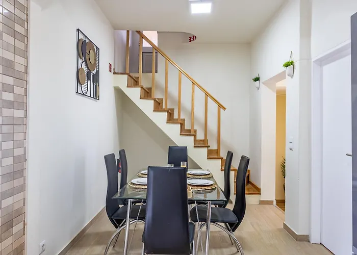 Serenity View By Your Key Hébergement de vacances *