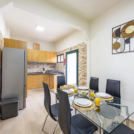 Serenity View By Your Key Holiday home *