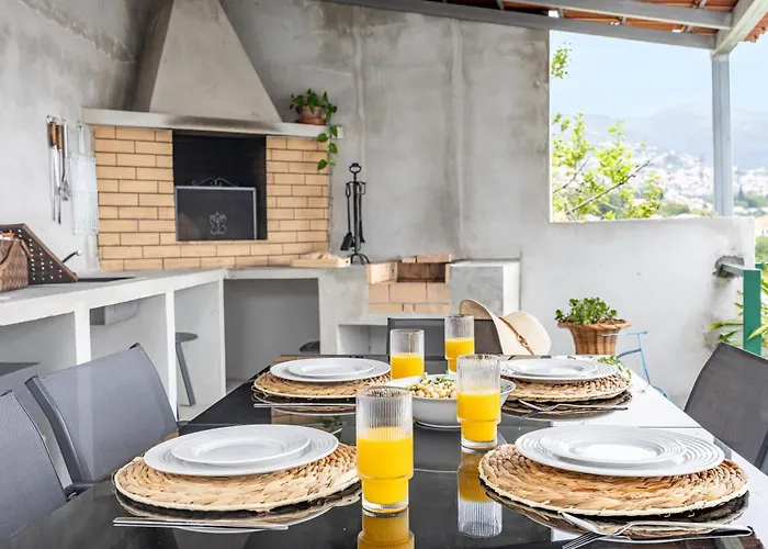 Serenity View By Your Key * Funchal (Madeira)