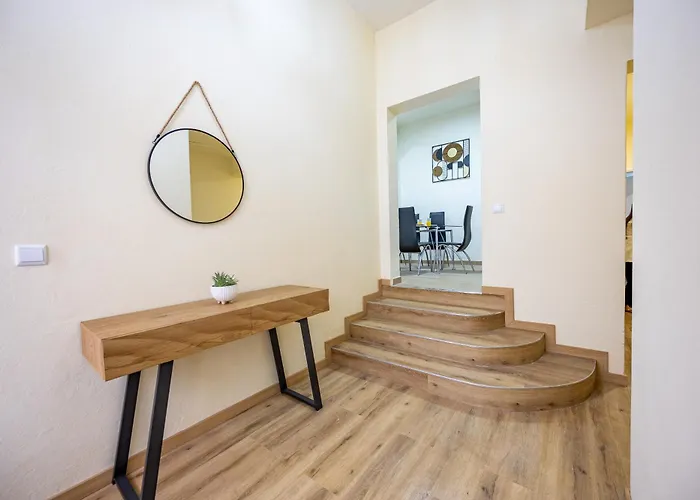 Serenity View By Your Key * Funchal (Madeira)